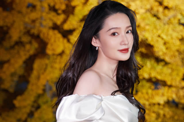 早报:《沙丘2》《金戈2》延期上映,梁朝伟发表声明澄清私生子传闻